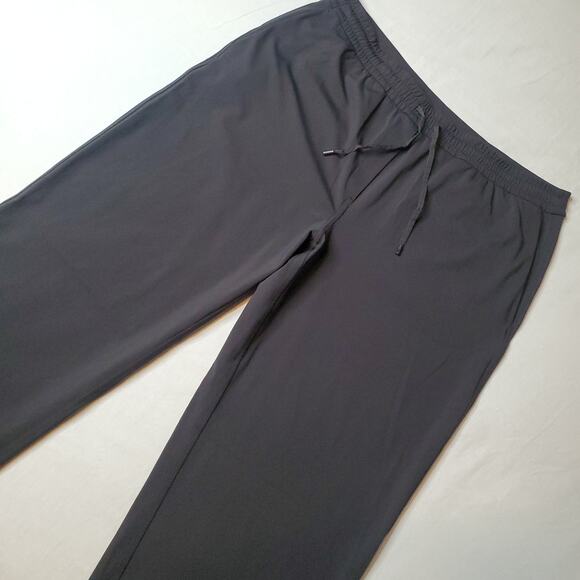 Lululemon Womens Size XL Luxtreme Mid-Rise Straight-Leg Trouser Black W5FWWS - Picture 1 of 8